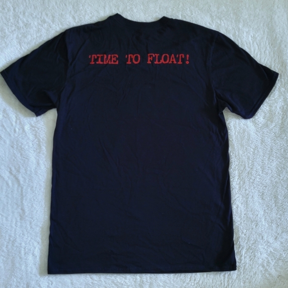 IT🕷 Chapter Two✌️ Graphic Tee👕 - NWT - Picture 2 of 11